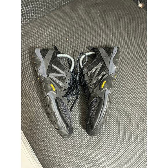 New Balance Minimus WT10SB Running Sneakers Black Athletic Shoes Women 8.5 - Picture 5 of 8
